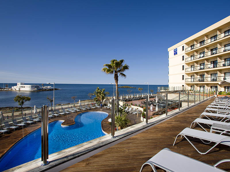 Hotel Marina Luz